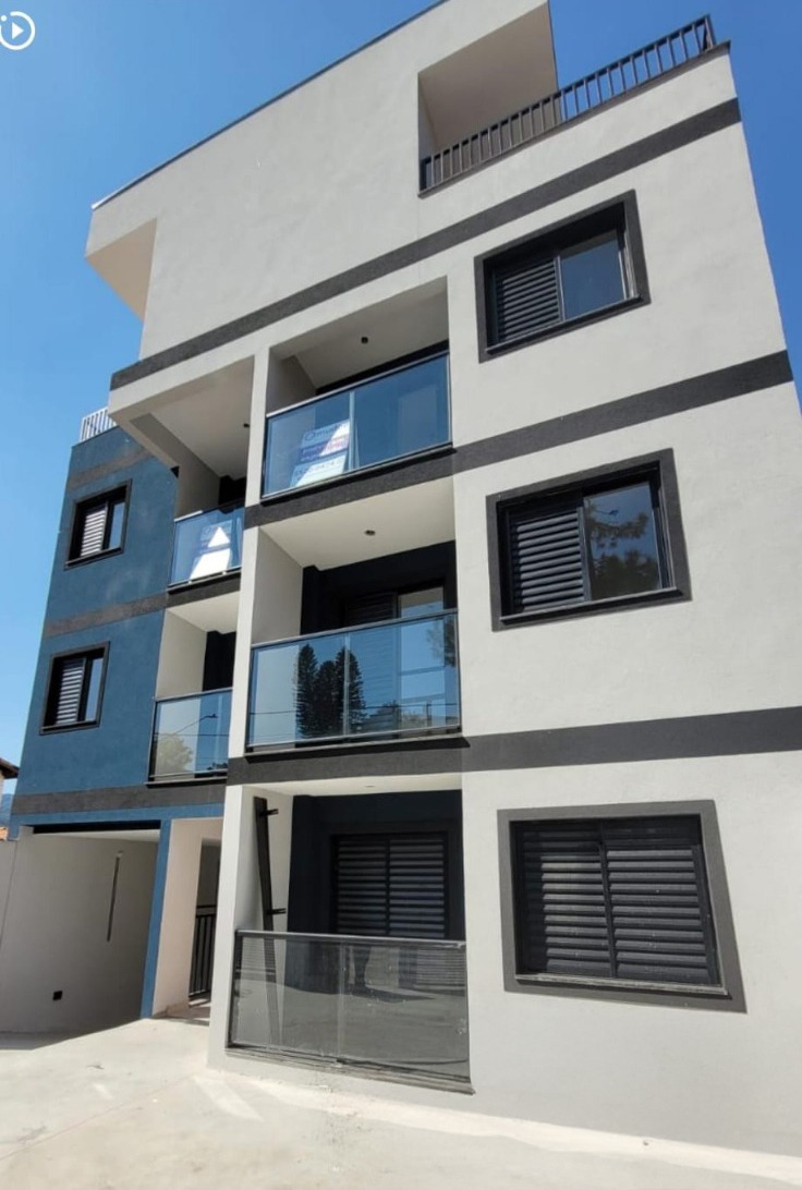 Apartamento de 45m² com 2 quartos em Vila Rosa