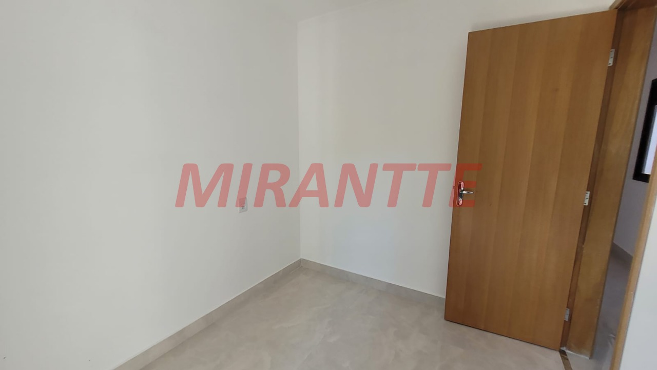 Apartamento de 45m² com 2 quartos em Vila Rosa