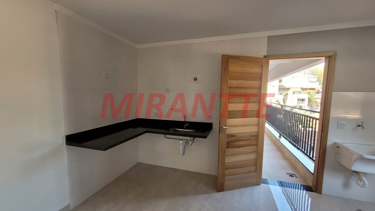 Apartamento de 45m² com 2 quartos em Vila Rosa