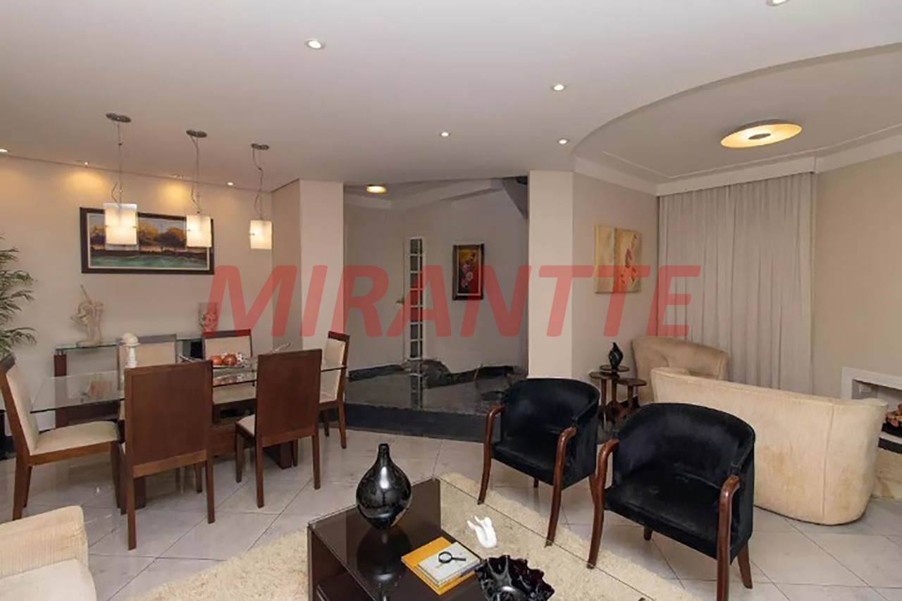 Sobrado de 323m² com 4 quartos em Jardim Guançã
