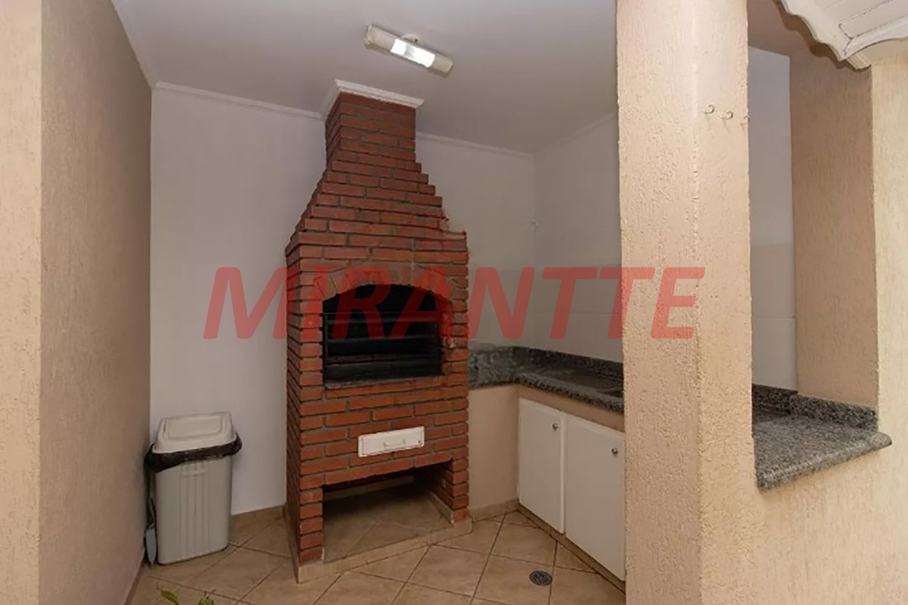 Sobrado de 323m² com 4 quartos em Jardim Guançã