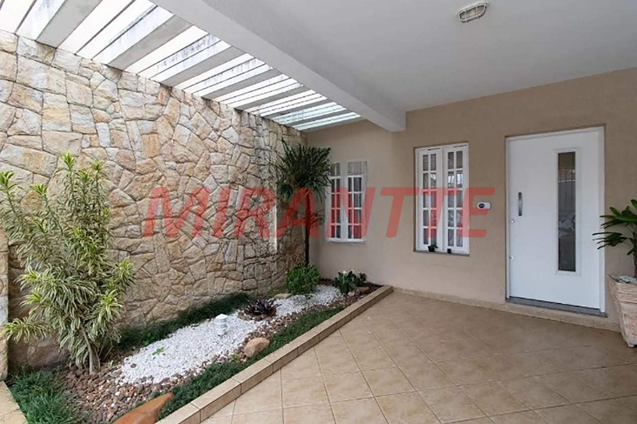 Sobrado de 323m² com 4 quartos em Jardim Guançã