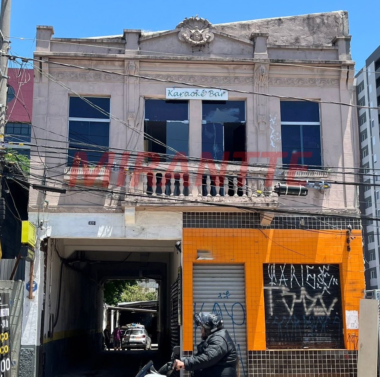 Terreno de 0m² em Santana