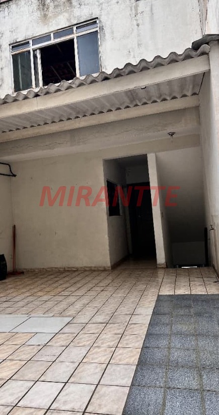 Sobrado de 203m² com 3 quartos em Vila Dalila