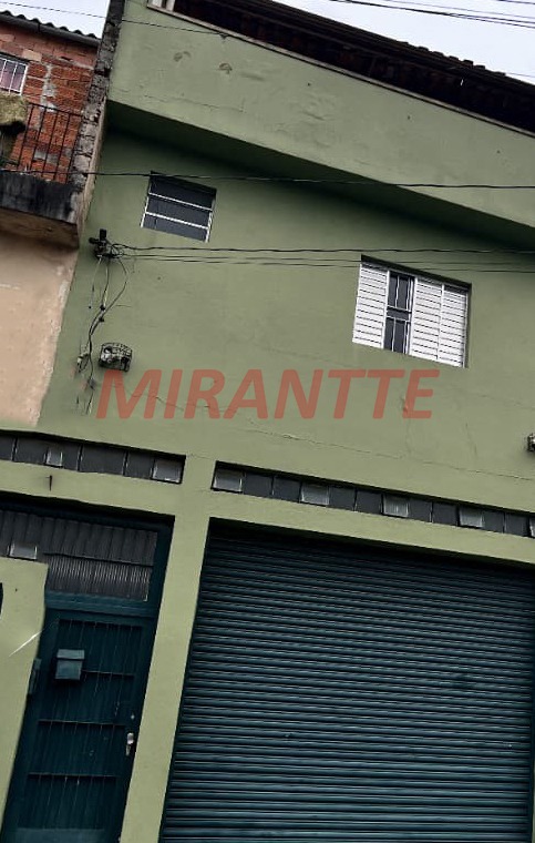 Sobrado de 203m² com 3 quartos em Vila Dalila