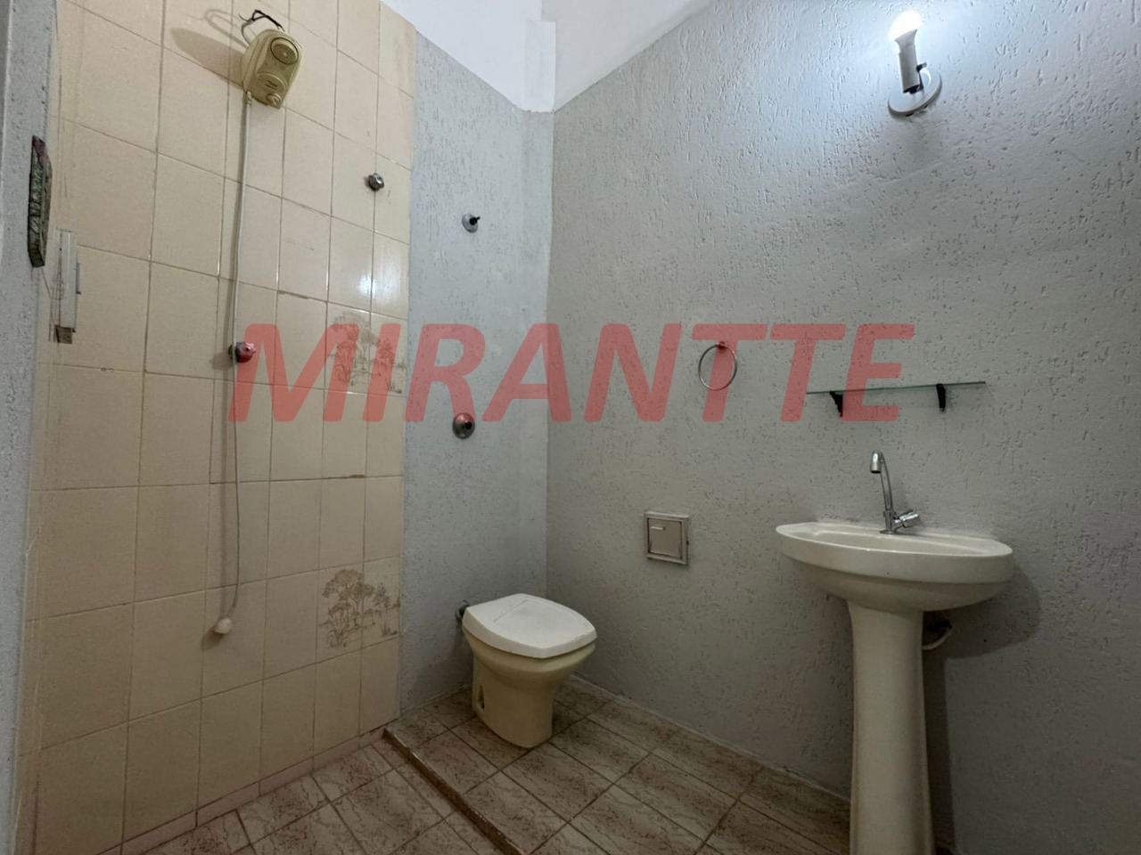 Apartamento de 70m² com 2 quartos em Vila Galvão