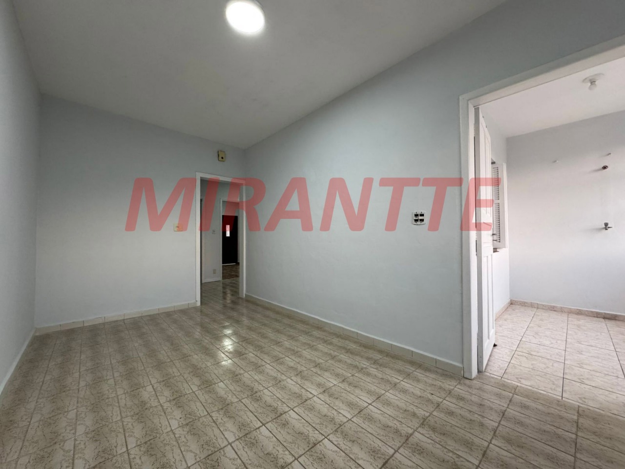 Apartamento de 70m² com 2 quartos em Vila Galvão