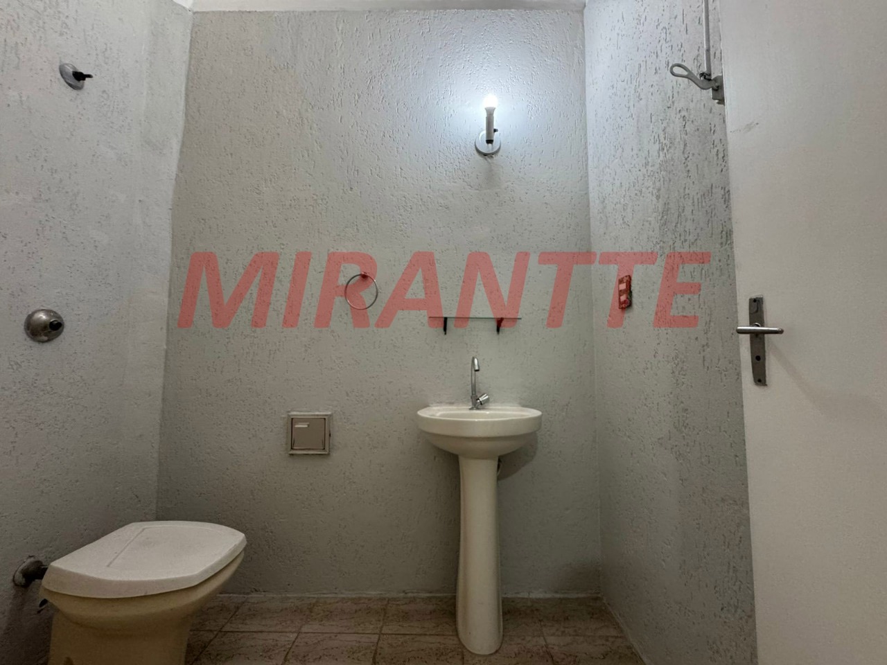 Apartamento de 70m² com 2 quartos em Vila Galvão