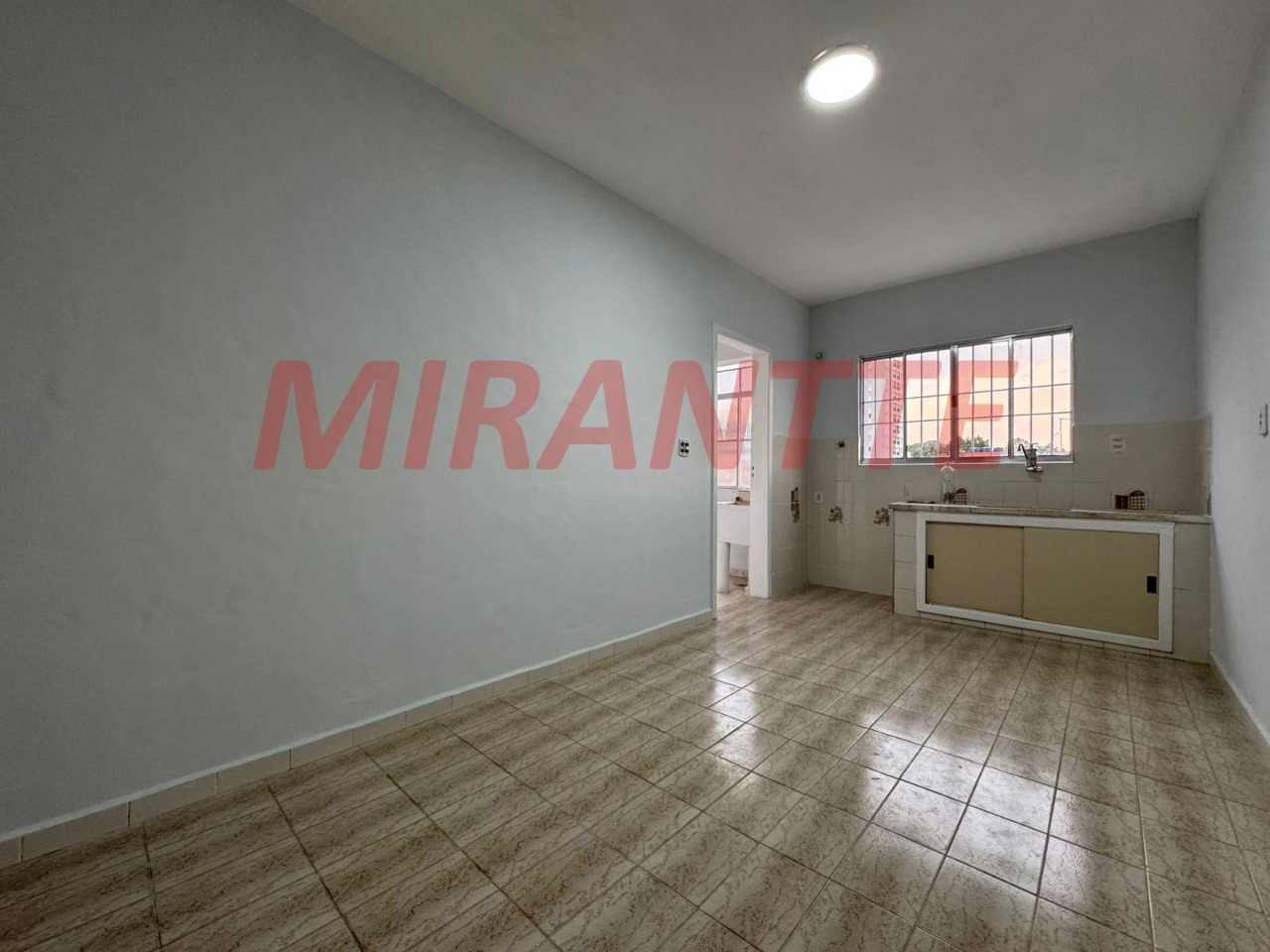 Apartamento de 70m² com 2 quartos em Vila Galvão