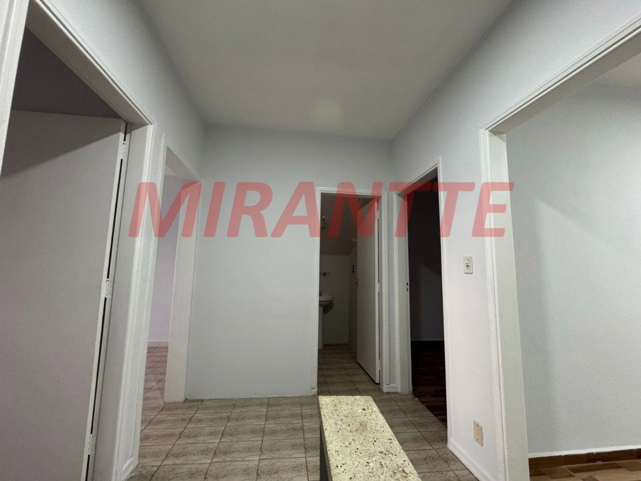 Apartamento de 70m² com 2 quartos em Vila Galvão