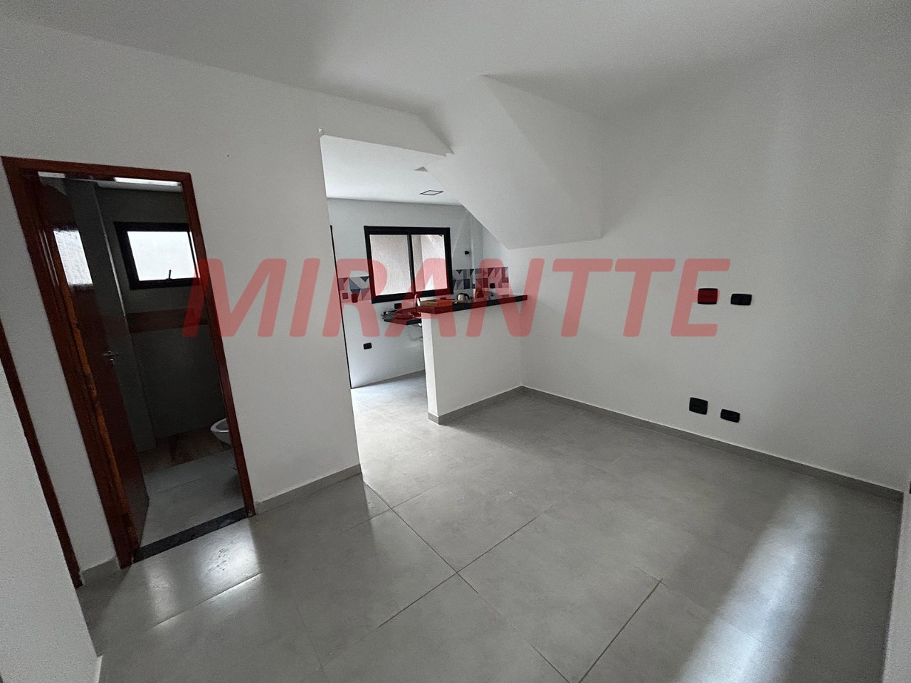 Cond. fechado de 39.73m² com 2 quartos em Caiçara