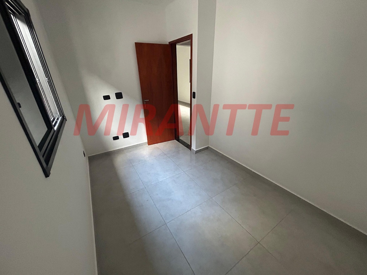Cond. fechado de 46.75m² com 2 quartos em Caiçara