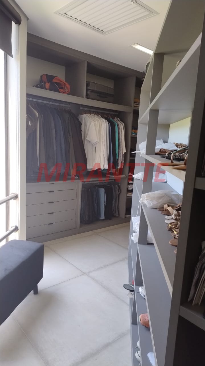 Casa terrea de 350m² com 3 quartos em Serra da Cantareira