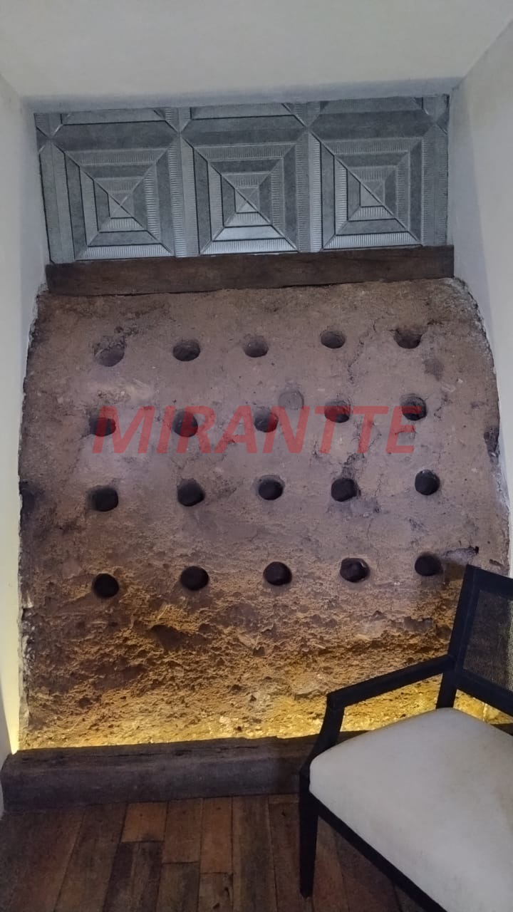 Casa terrea de 350m² com 3 quartos em Serra da Cantareira