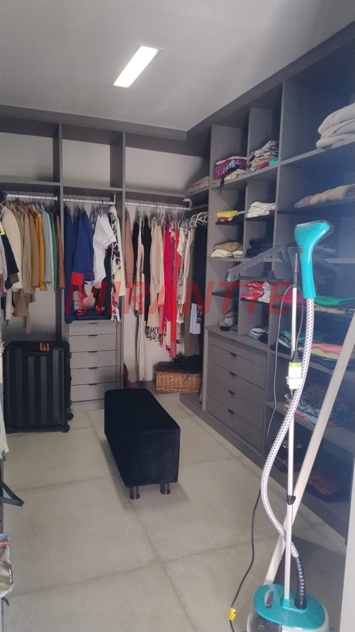 Casa terrea de 350m² com 3 quartos em Serra da Cantareira