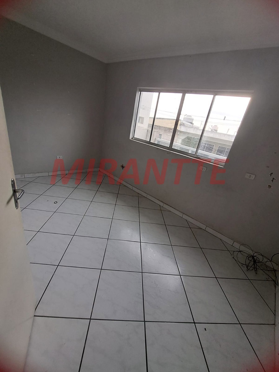 Sobrado de 250m² com 4 quartos em Vila Brasilandia
