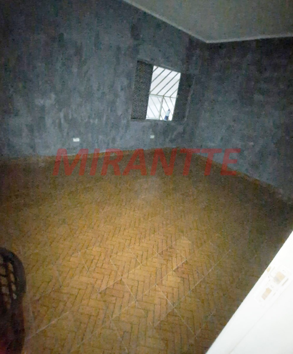 Sobrado de 250m² com 4 quartos em Vila Brasilandia