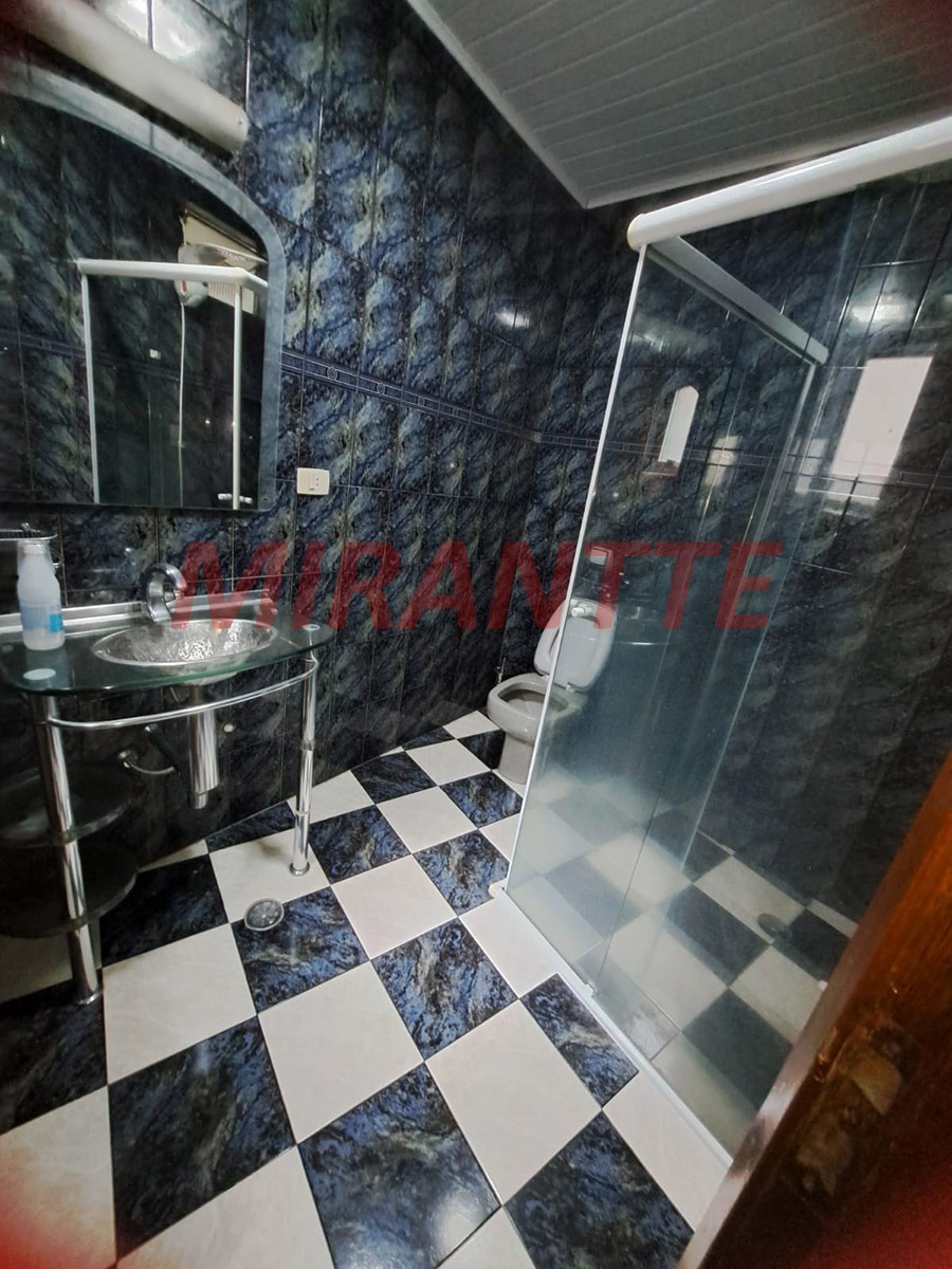 Sobrado de 250m² com 4 quartos em Vila Brasilandia