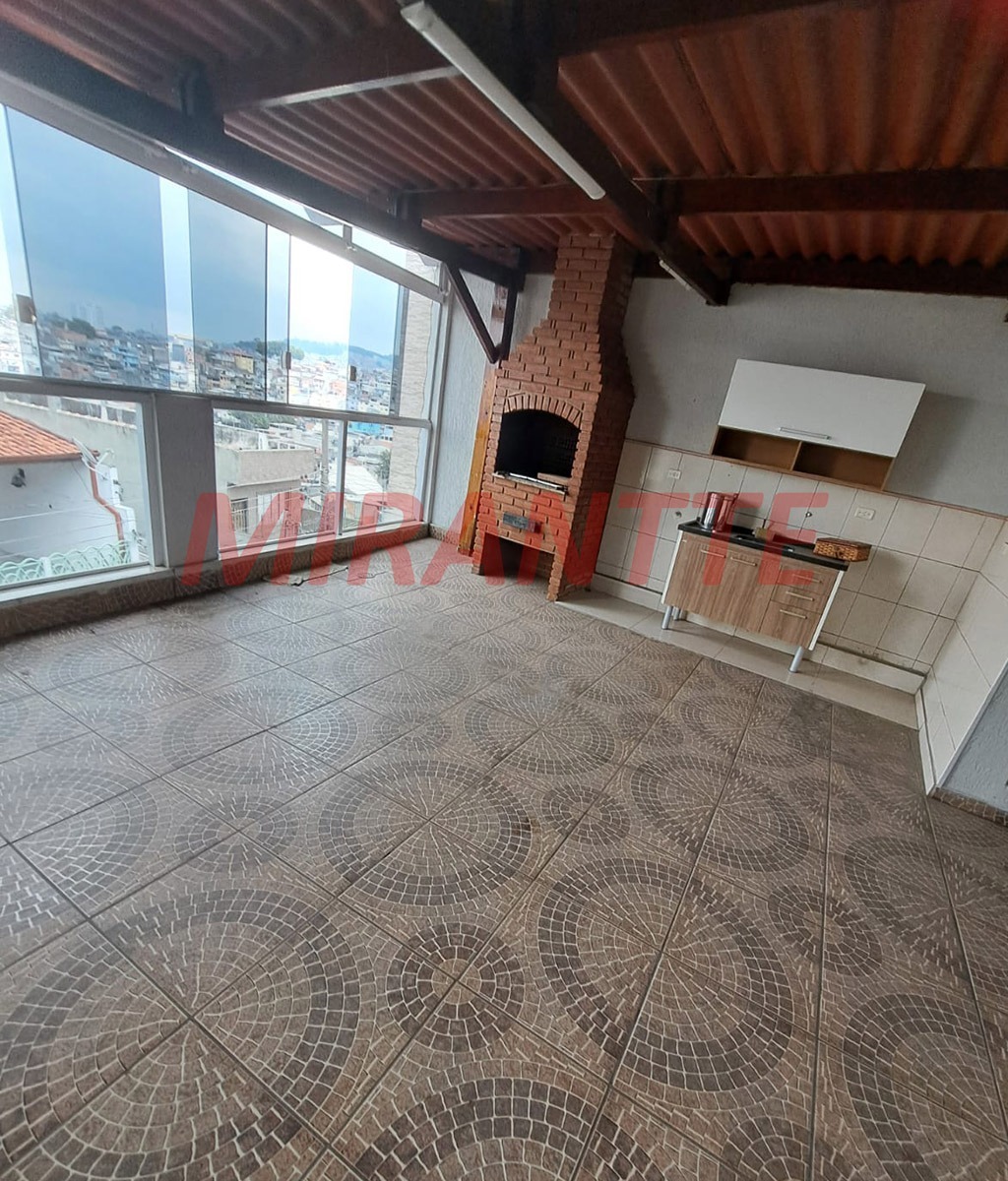 Sobrado de 250m² com 4 quartos em Vila Brasilandia