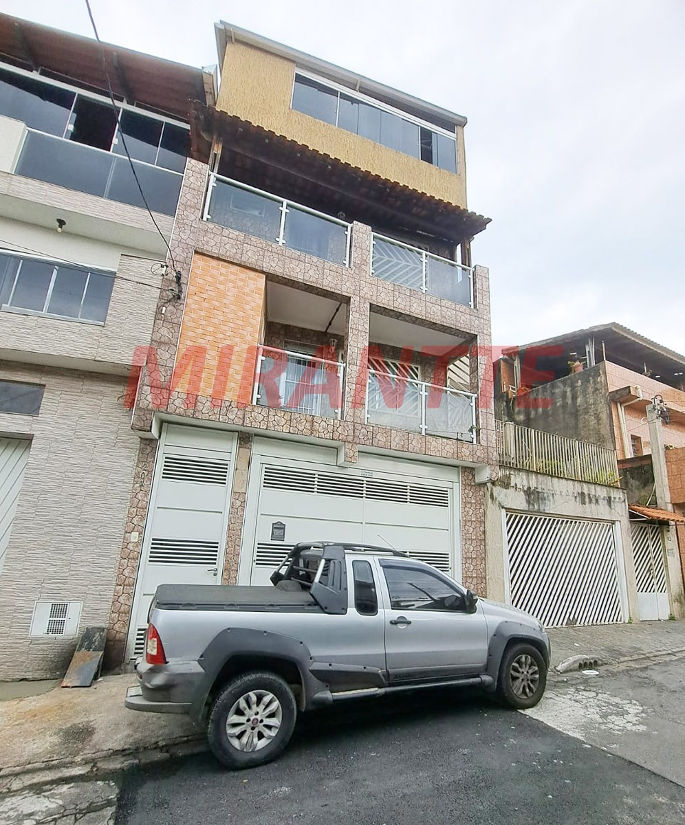 Sobrado de 250m² com 4 quartos em Vila Brasilandia