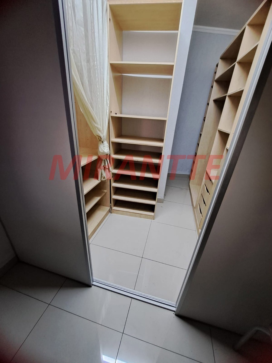 Sobrado de 250m² com 4 quartos em Vila Brasilandia