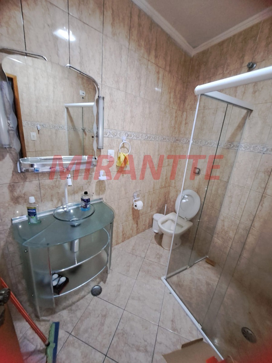 Sobrado de 250m² com 4 quartos em Vila Brasilandia