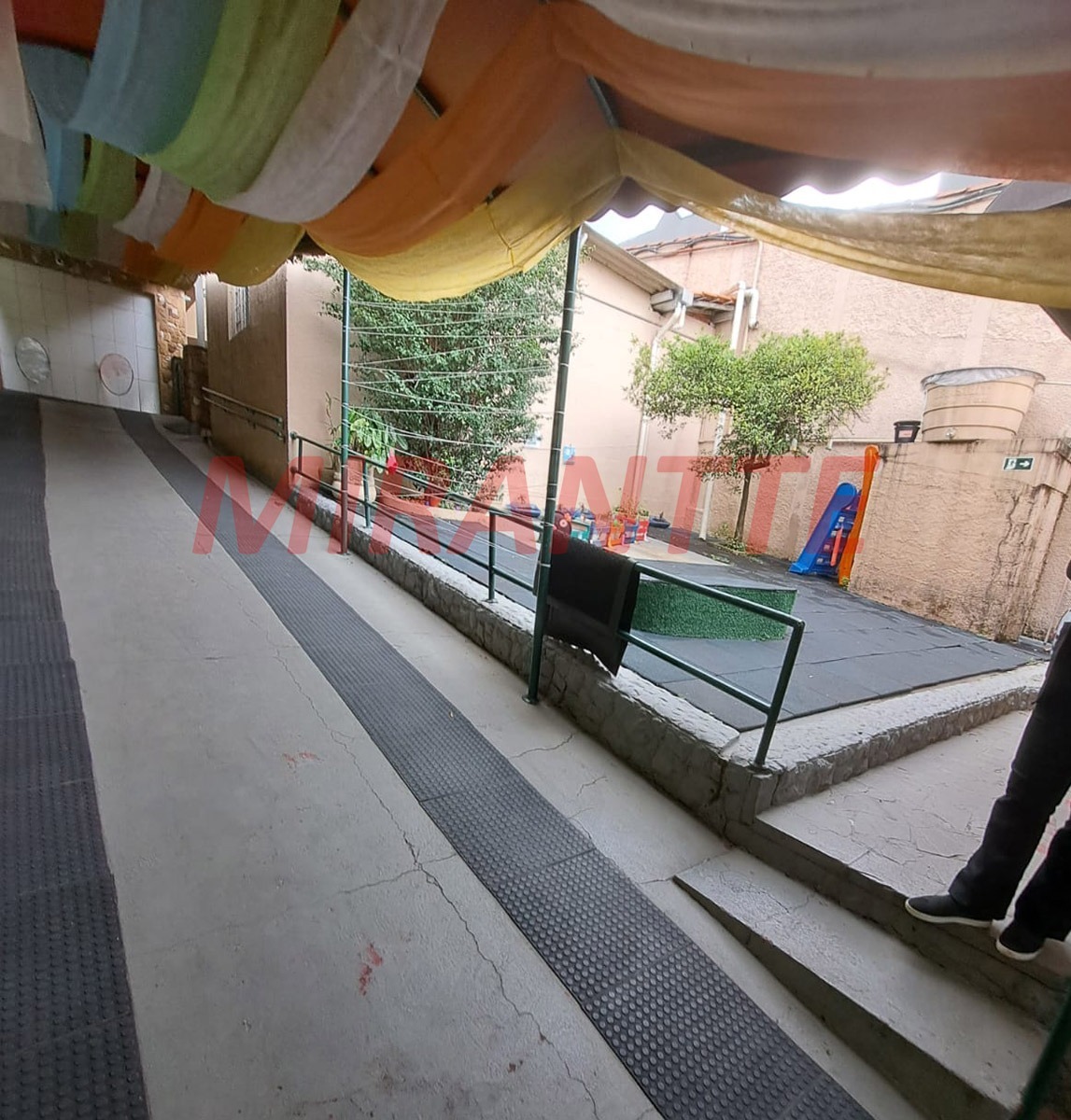 Sobrado de 200m² com 5 quartos em Casa Verde Alta
