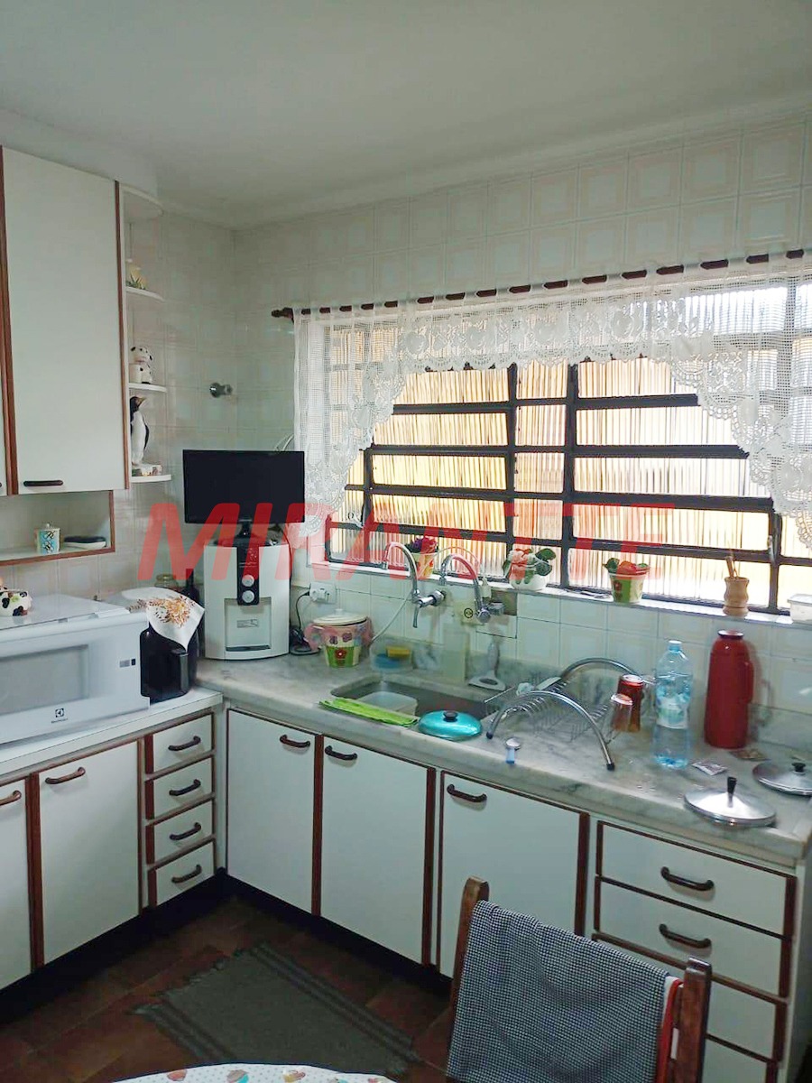 Sobrado de 125m² com 3 quartos em Parque Casa De Pedra