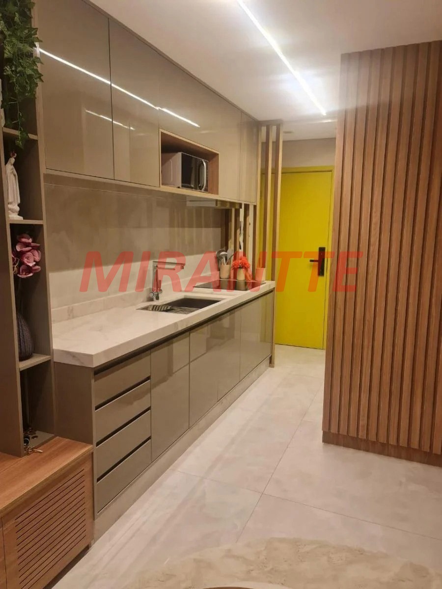 Apartamento de 51m² com 2 quartos em Santana