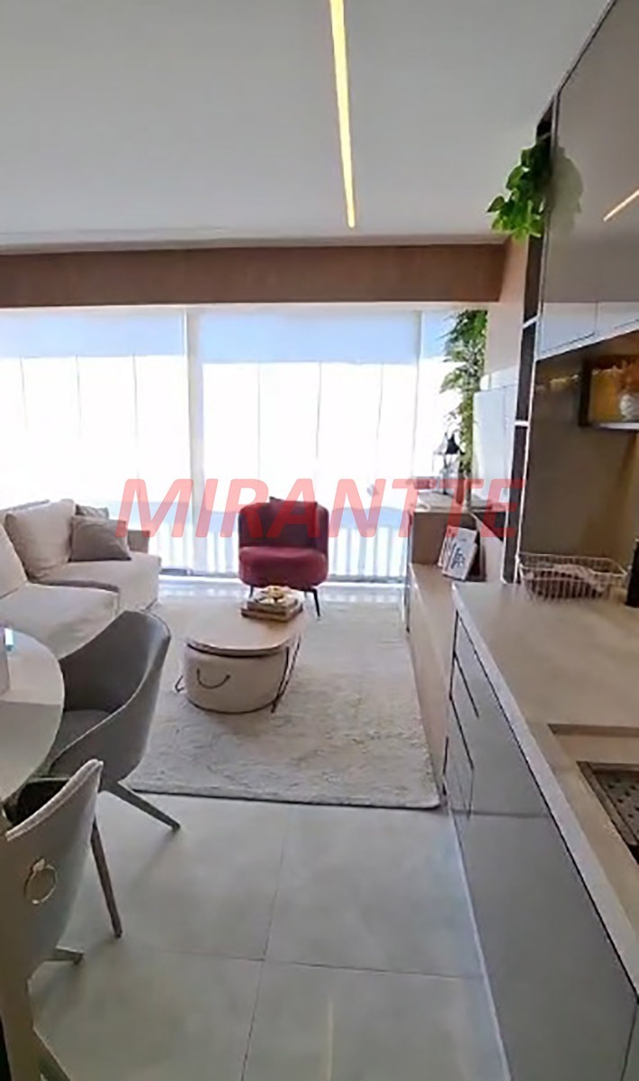 Apartamento de 51m² com 2 quartos em Santana