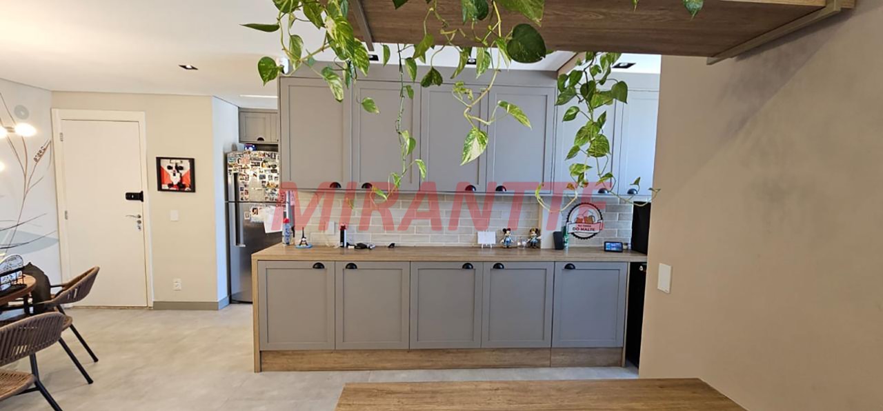 Apartamento de 72m² com 2 quartos em Vila Mazzei
