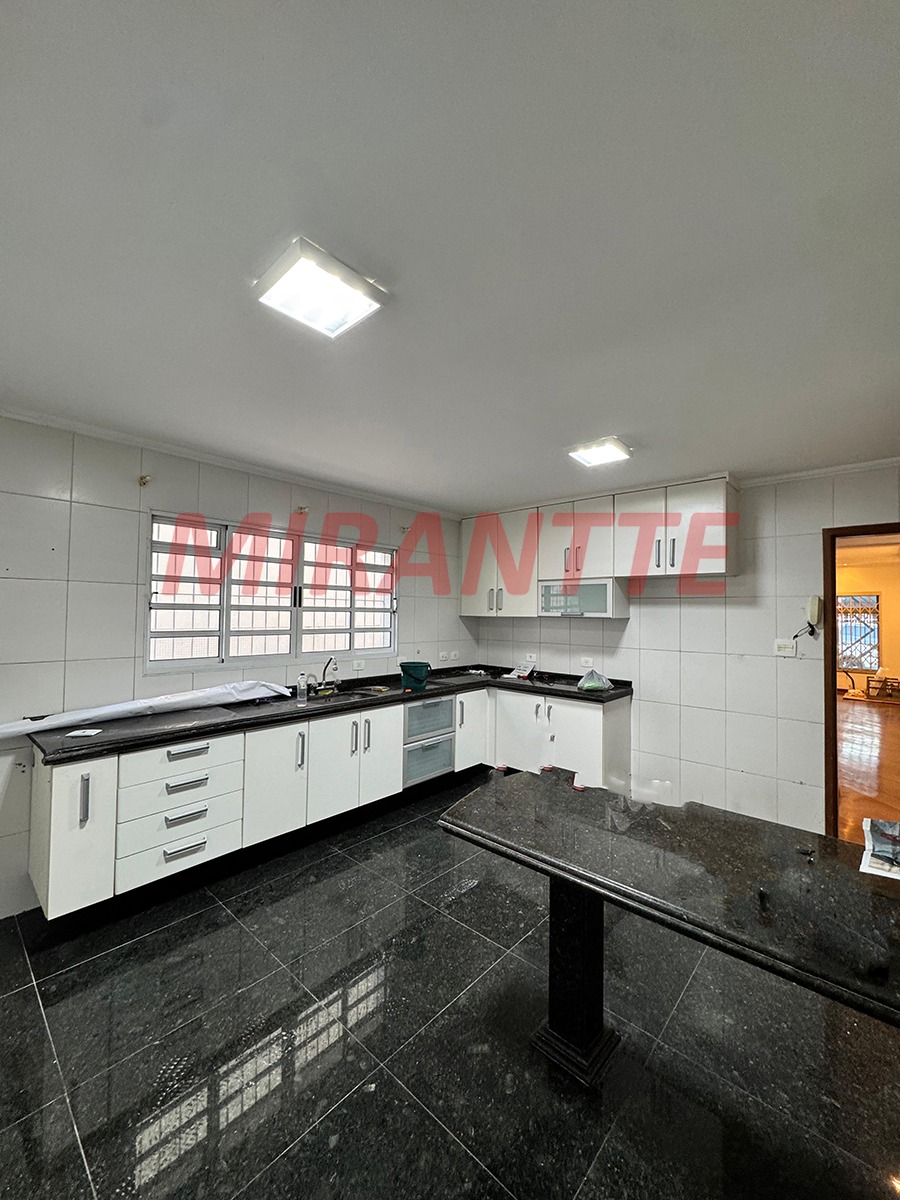 Casa terrea de 167m² com 4 quartos em Vila Santo Estevão
