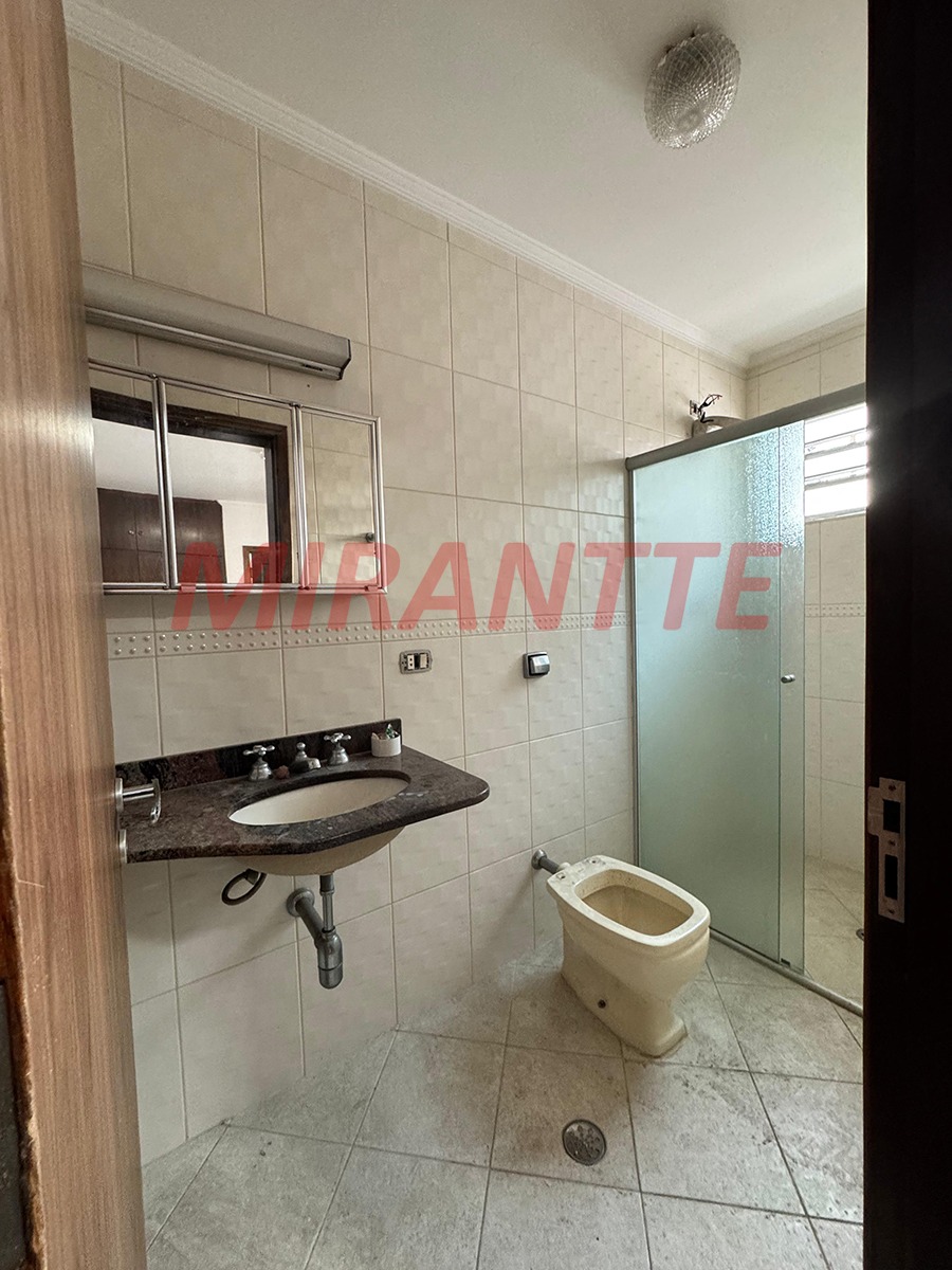 Casa terrea de 167m² com 4 quartos em Vila Santo Estevão