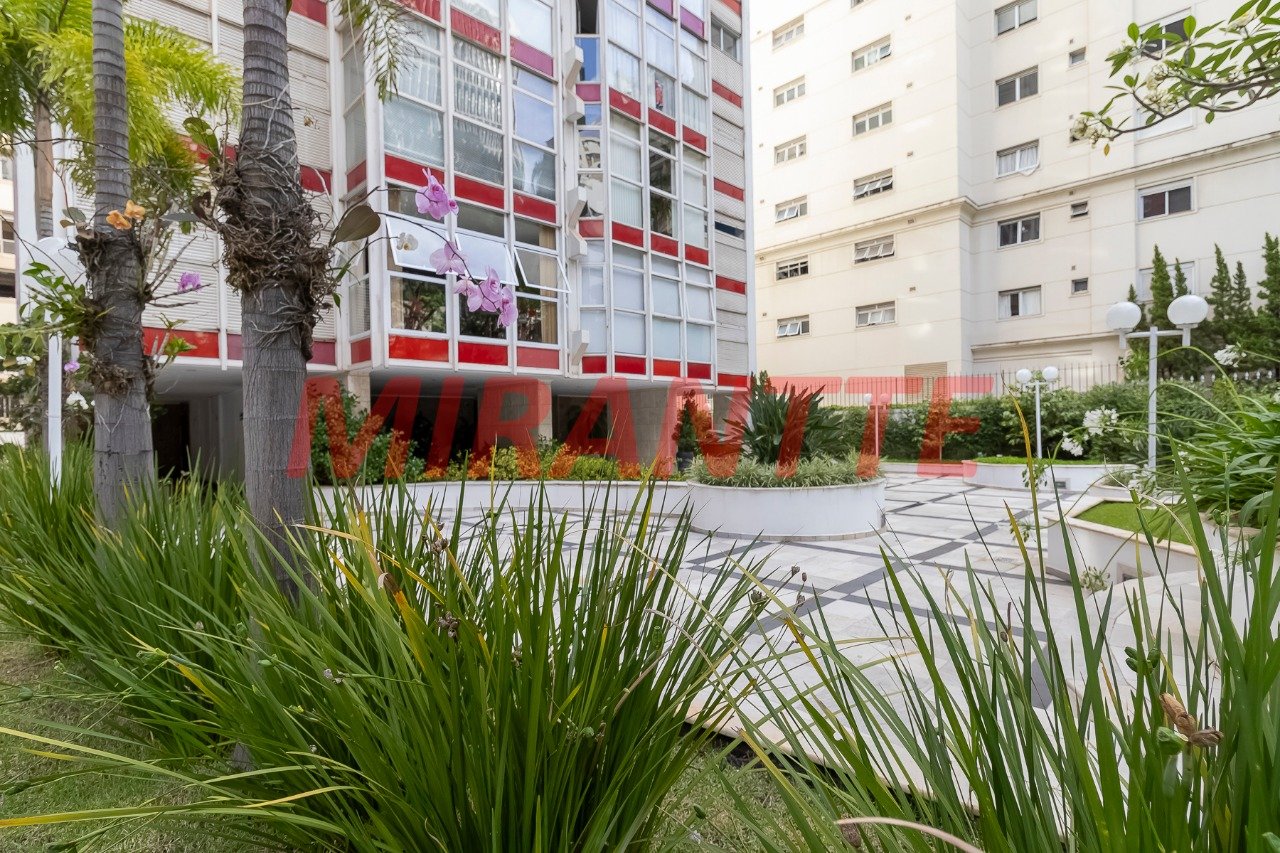 Apartamento de 141.32m² com 3 quartos em Jardim Paulista