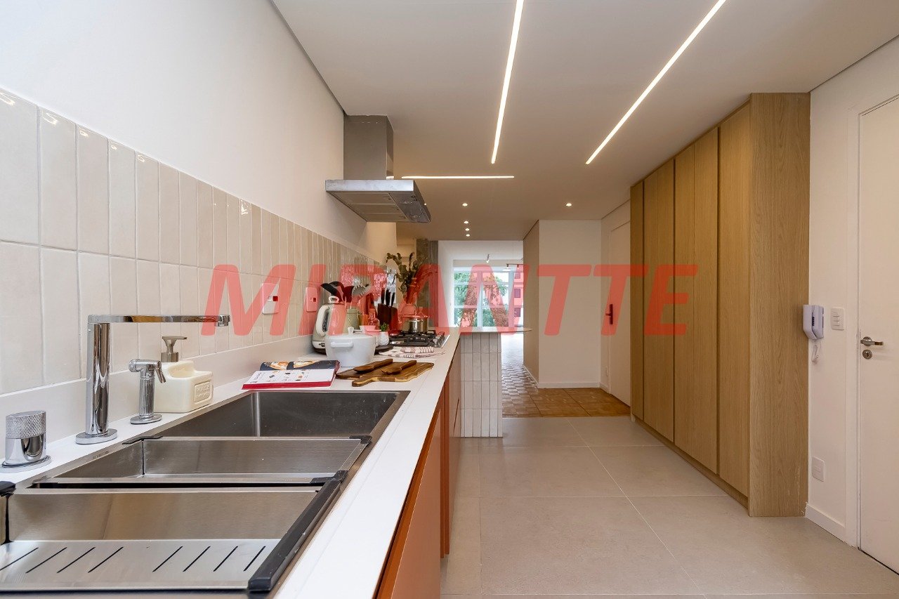 Apartamento de 141.32m² com 3 quartos em Jardim Paulista
