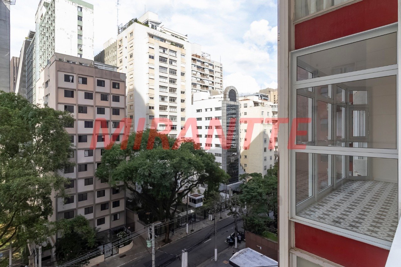 Apartamento de 141.32m² com 3 quartos em Jardim Paulista