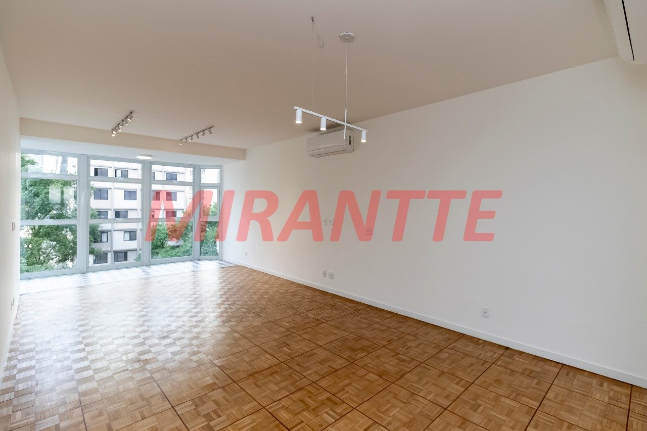 Apartamento de 141.32m² com 3 quartos em Jardim Paulista