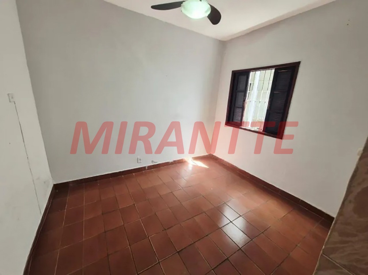 Casa terrea de 100m² com 2 quartos em Parque Vitória