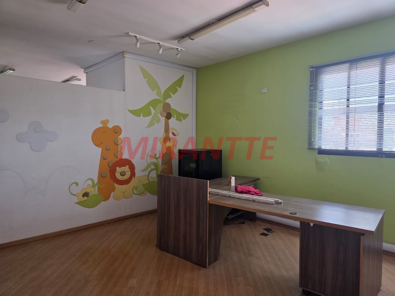 Comercial de 600m² em Santana