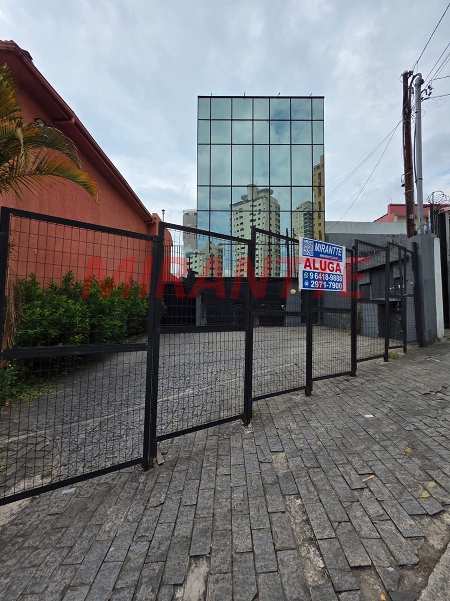 Comercial de 600m² em Santana