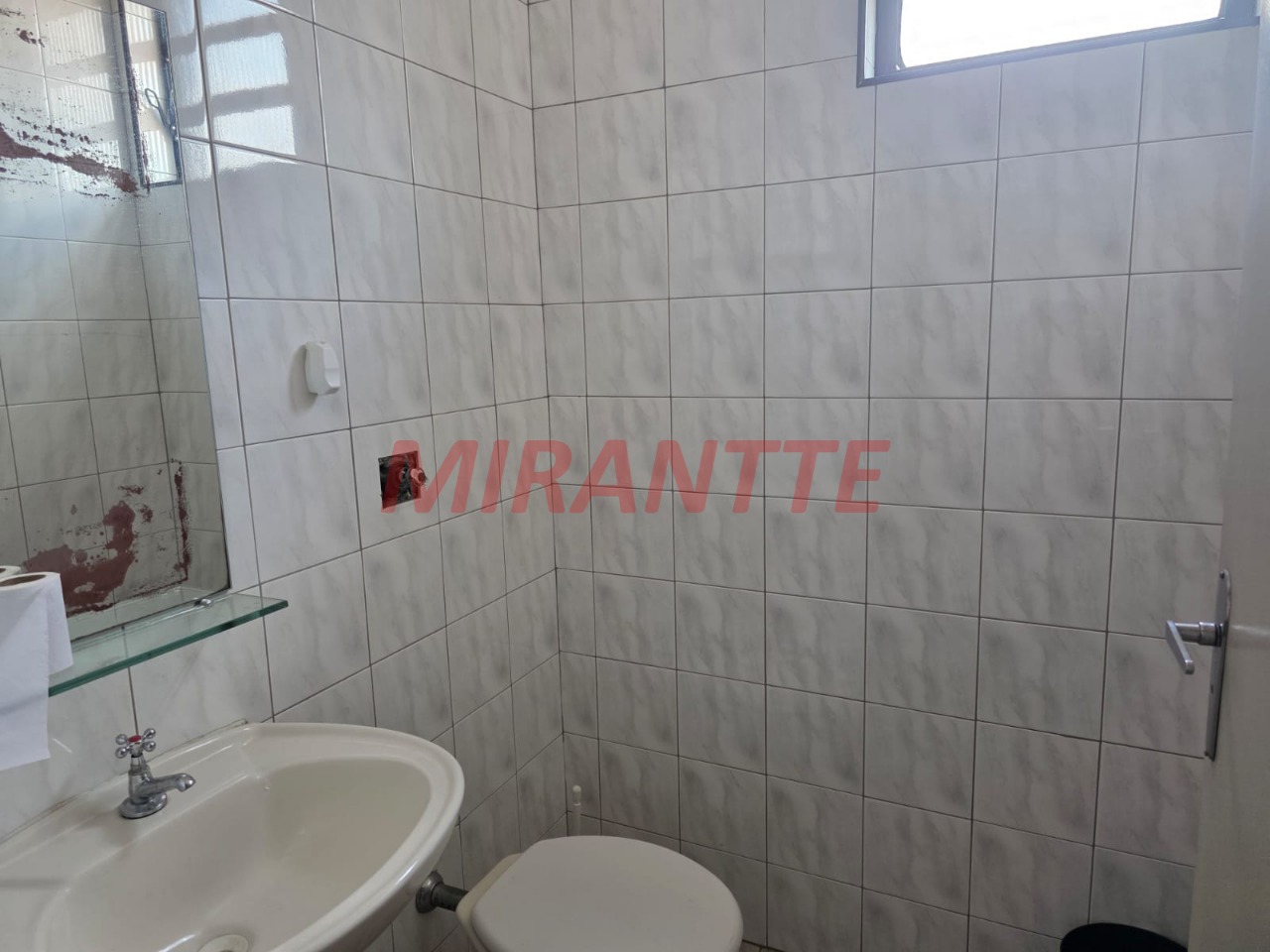 Comercial de 600m² em Santana