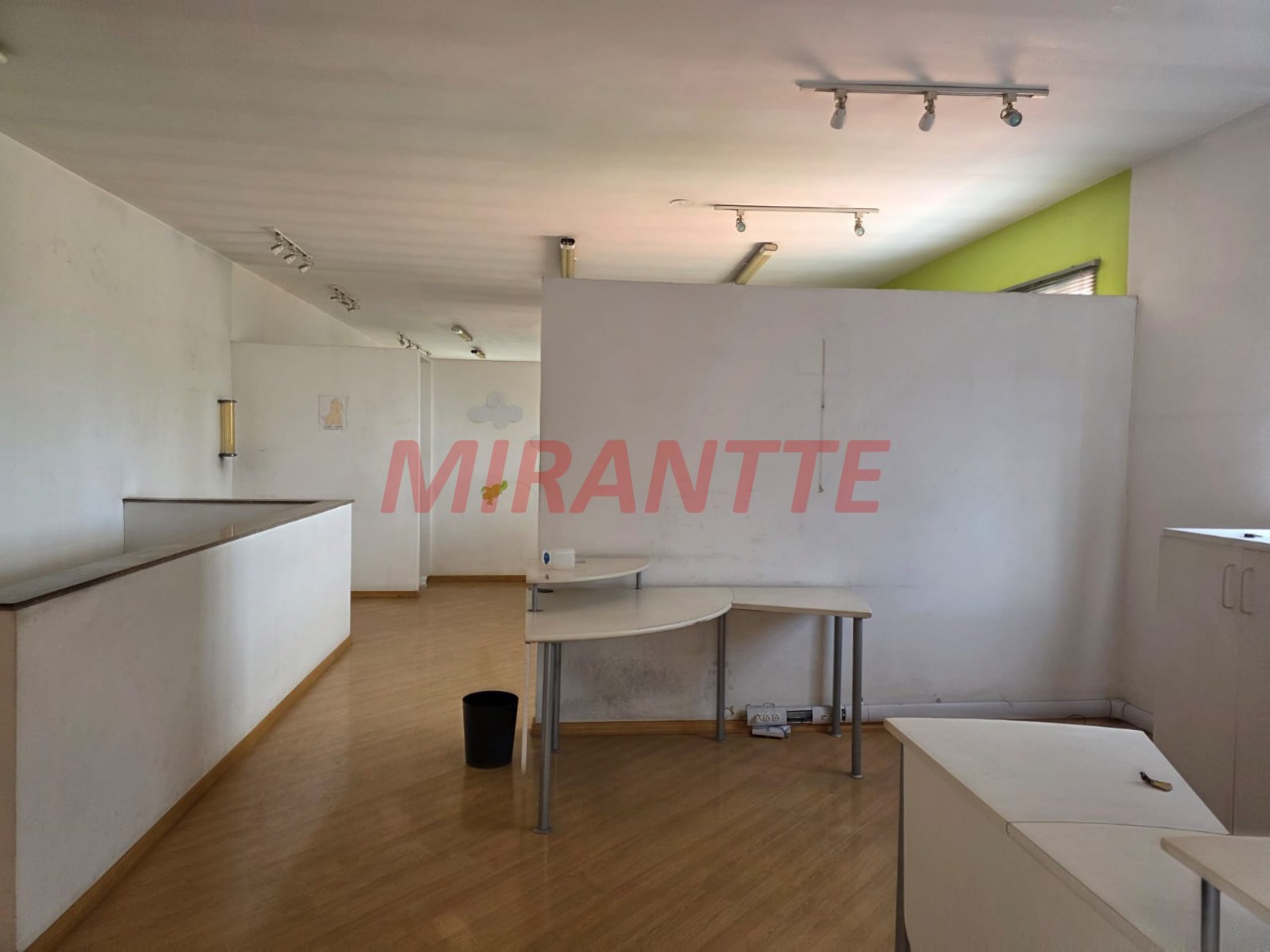 Comercial de 600m² em Santana