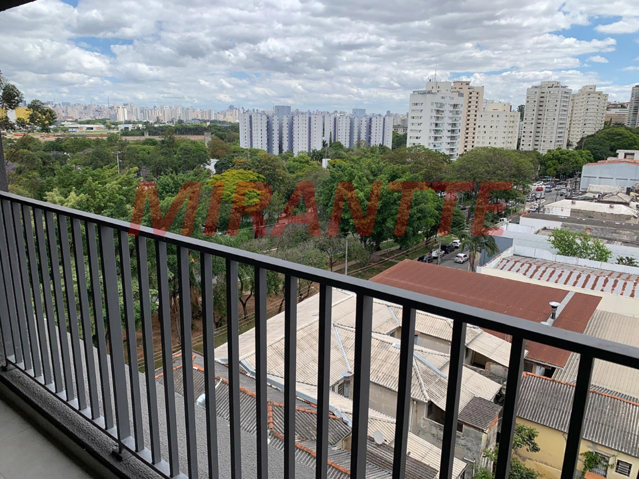 Apartamento de 96m² com 3 quartos em Santana