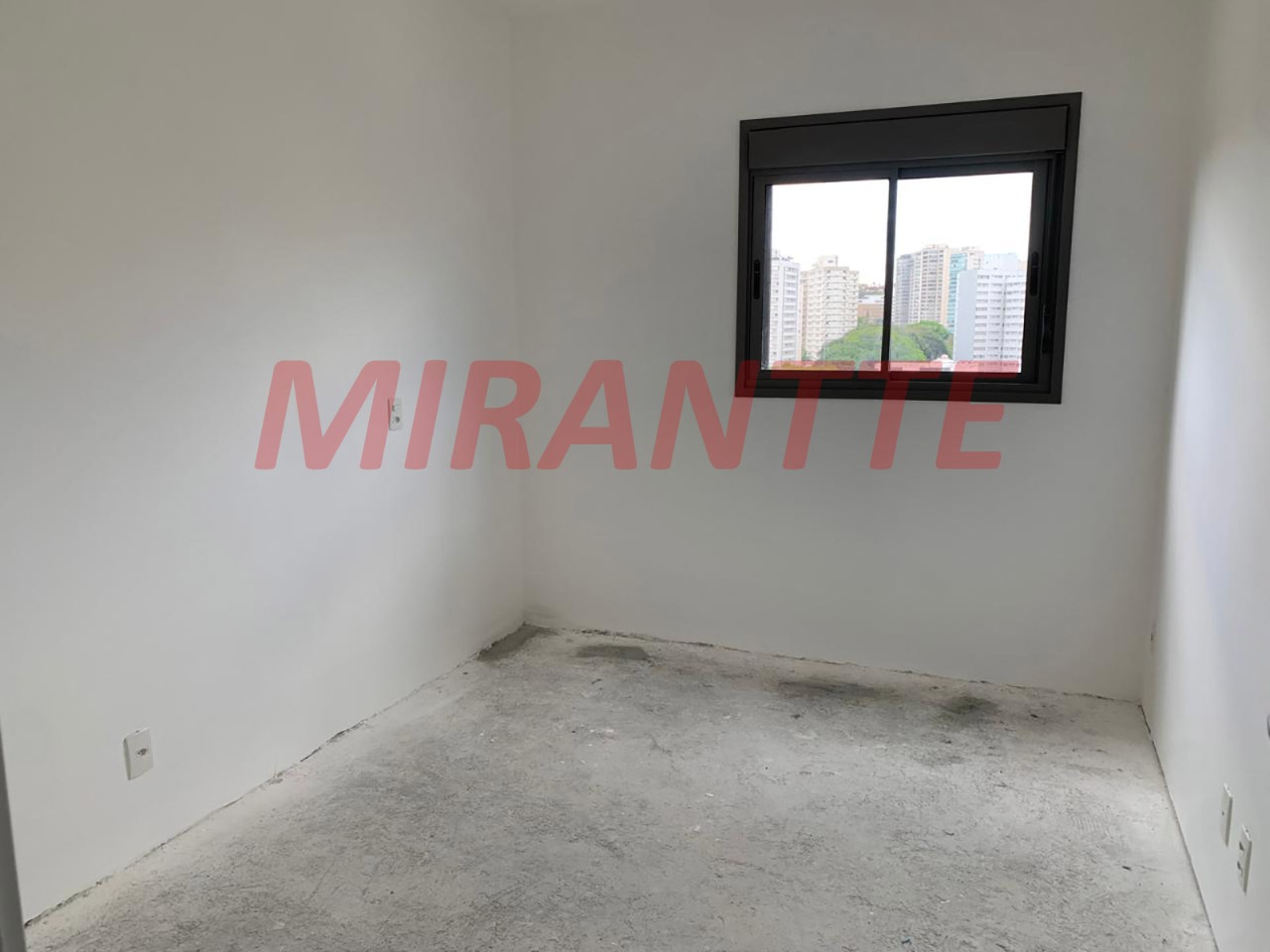 Apartamento de 96m² com 3 quartos em Santana