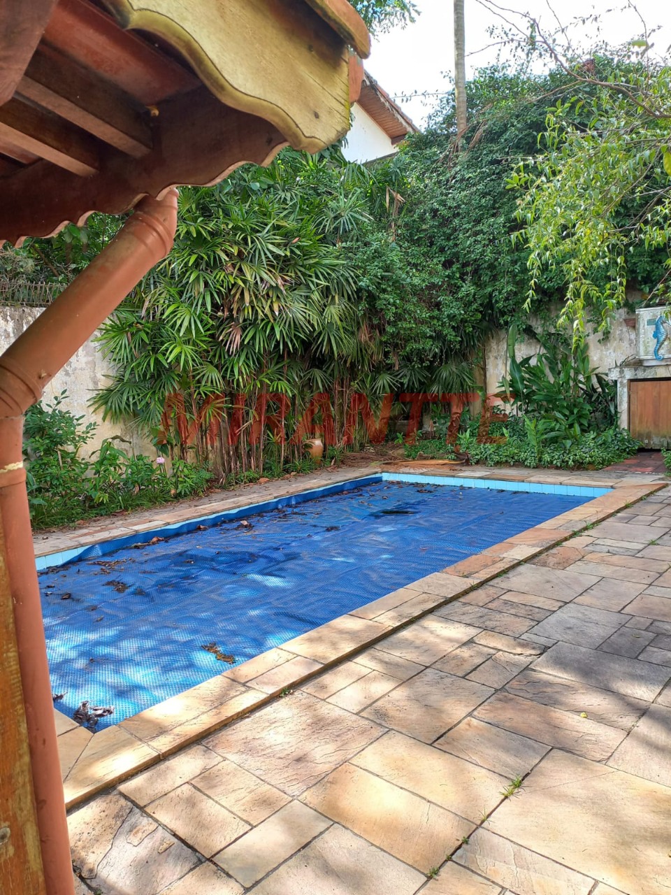 Casa terrea de 300m² com 3 quartos em Vila Irmaos Arnoni