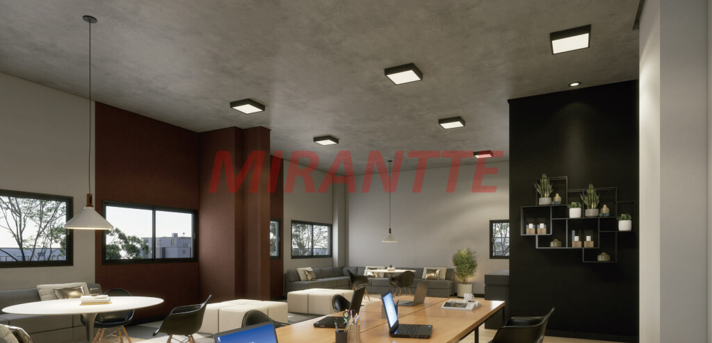 Apartamento de 46m² com 2 quartos em Água Fria