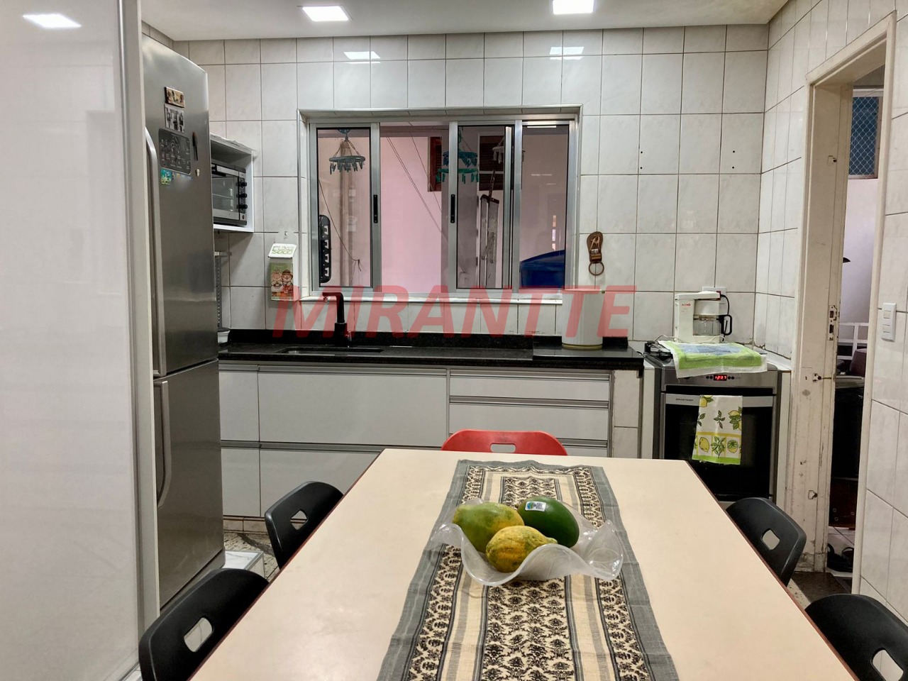 Sobrado de 360m² com 5 quartos em Jardim do Colégio (Zona Norte)