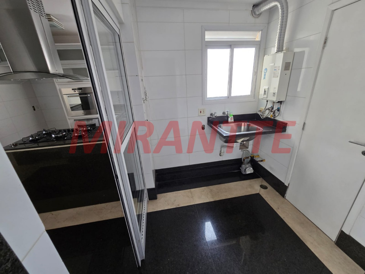 Apartamento de 113m² com 3 quartos em Centro