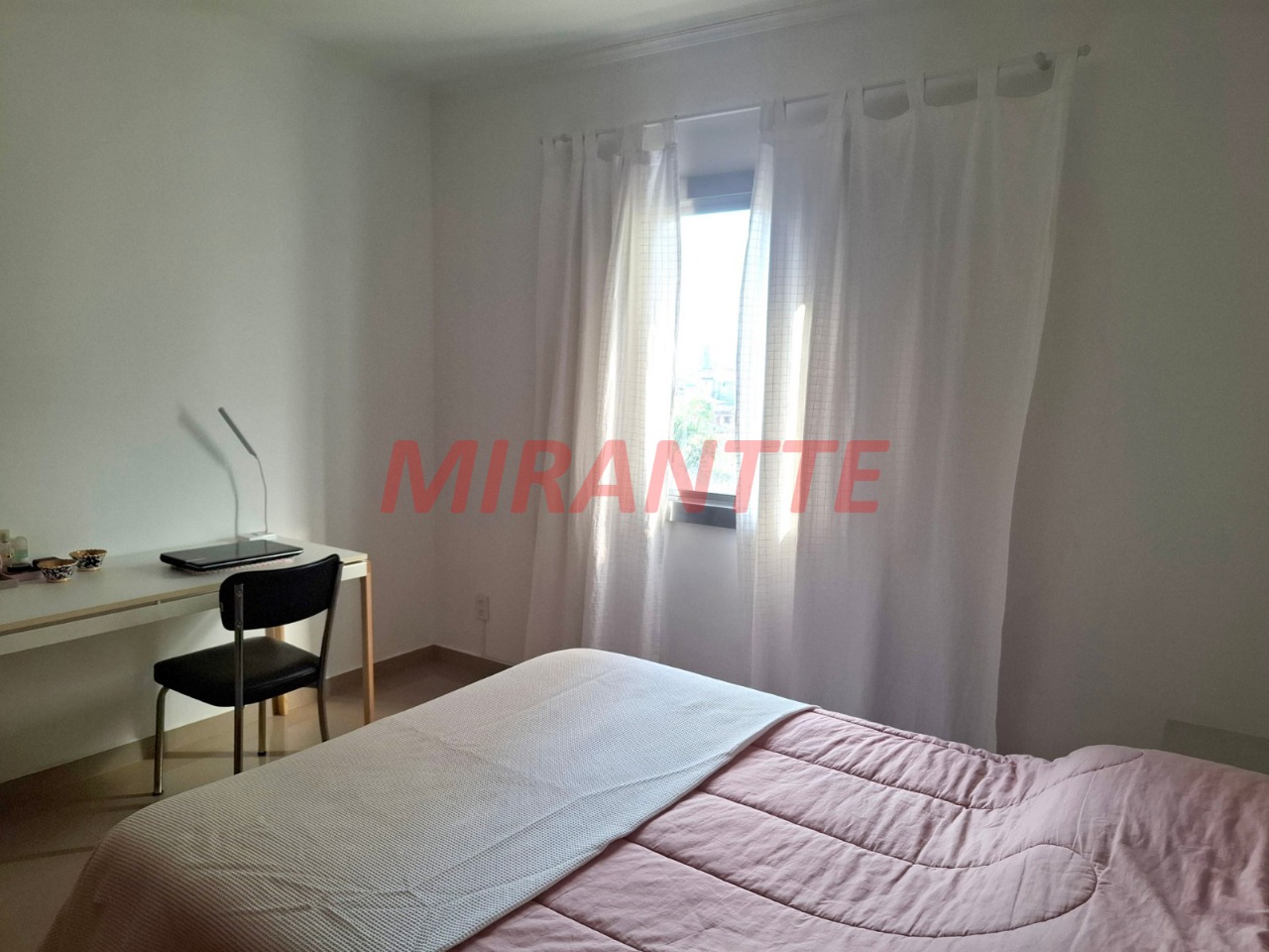 Apartamento de 65m² com 2 quartos em Água Fria