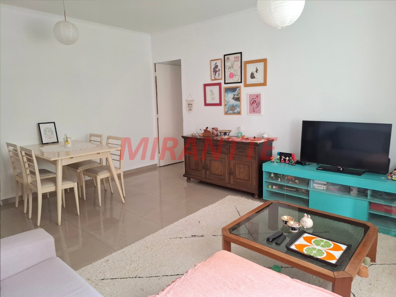 Apartamento de 65m² com 2 quartos em Água Fria